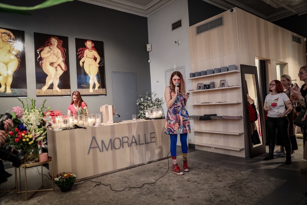 venus : fashion house amoralle : rīga : 2019